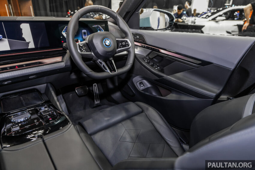 2024 BMW i5 eDrive40 纯电四门房车本地上市, 售价42万 238781
