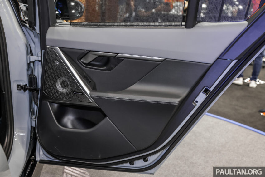 2024 BMW i5 eDrive40 纯电四门房车本地上市, 售价42万 238792