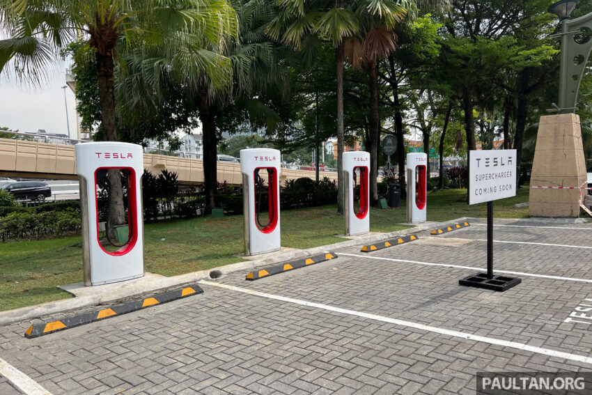 Sunway Pyramid Tesla 户外超级充电站启用, 拥有四个充电桩, 最高250kWh, RM1.25/kWh, 每分钟闲置收费RM4 238179