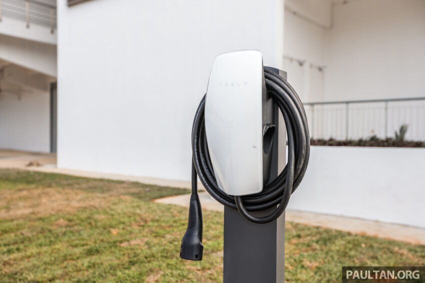 原厂技术人员确认, Tesla 家用充电盒不能为其它EV充电 239869