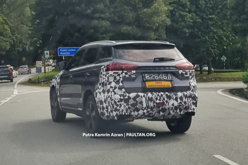 发布在即？2024 Proton X70 小改款本地路测再被“捕获” 239890