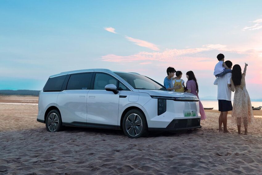 Maxus MIFA 7 纯电动MPV中国上市, 可直接拆卸更换电池 239535