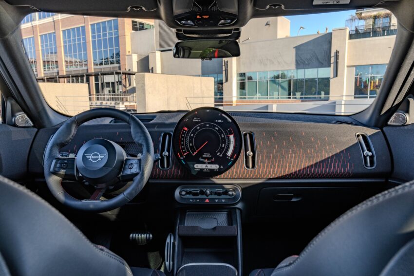 2024 MINI Countryman John Cooper Works 性能版大改款发布, 引擎经强化, 317匹马力, 5.4秒破百, 极速250km/h 239861