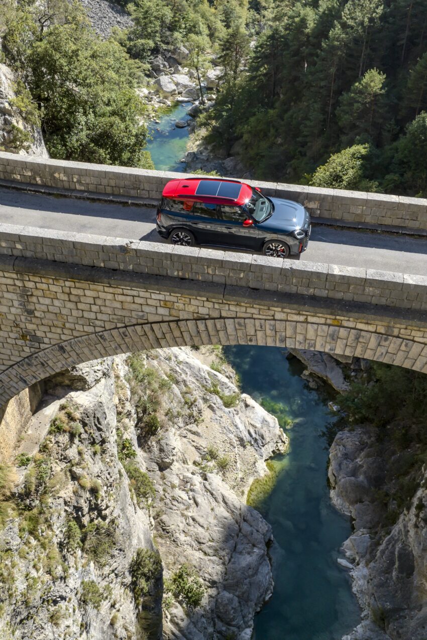 2024 MINI Countryman John Cooper Works 性能版大改款发布, 引擎经强化, 317匹马力, 5.4秒破百, 极速250km/h 239751