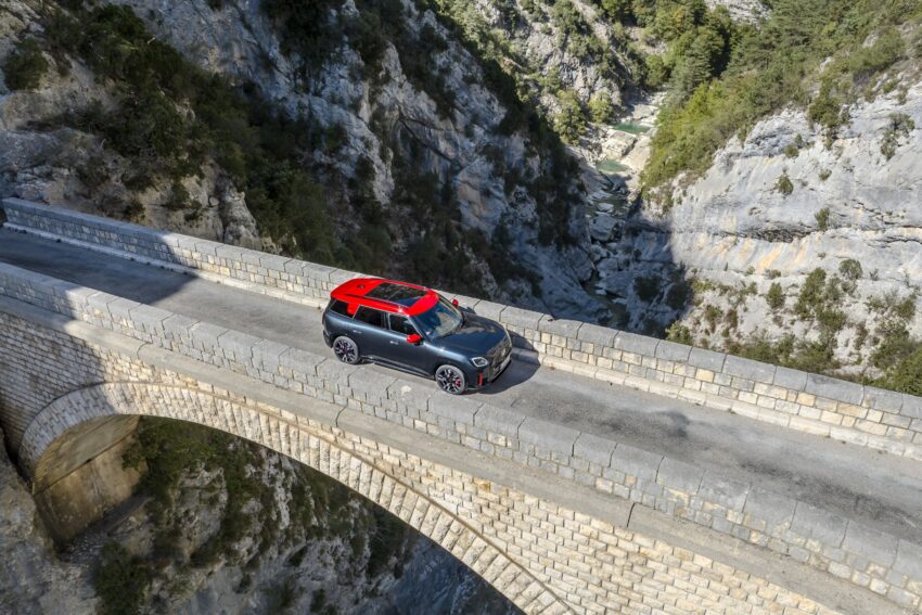 2024 MINI Countryman John Cooper Works 性能版大改款发布, 引擎经强化, 317匹马力, 5.4秒破百, 极速250km/h 239754