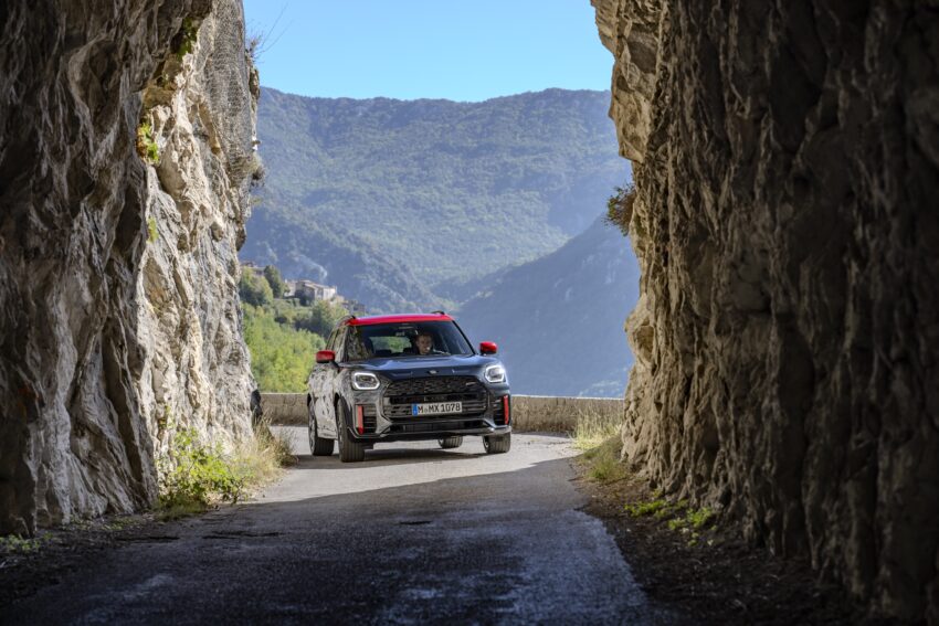 2024 MINI Countryman John Cooper Works 性能版大改款发布, 引擎经强化, 317匹马力, 5.4秒破百, 极速250km/h 239758