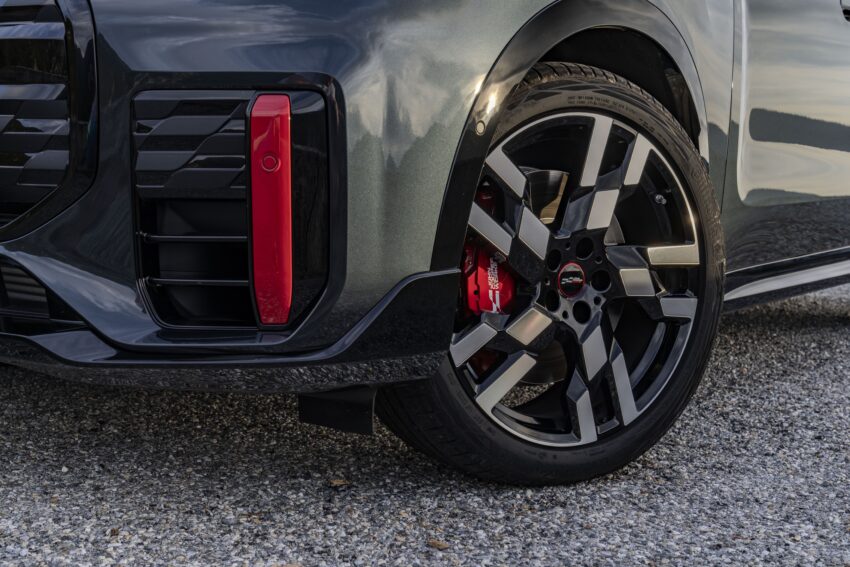 2024 MINI Countryman John Cooper Works 性能版大改款发布, 引擎经强化, 317匹马力, 5.4秒破百, 极速250km/h 239783