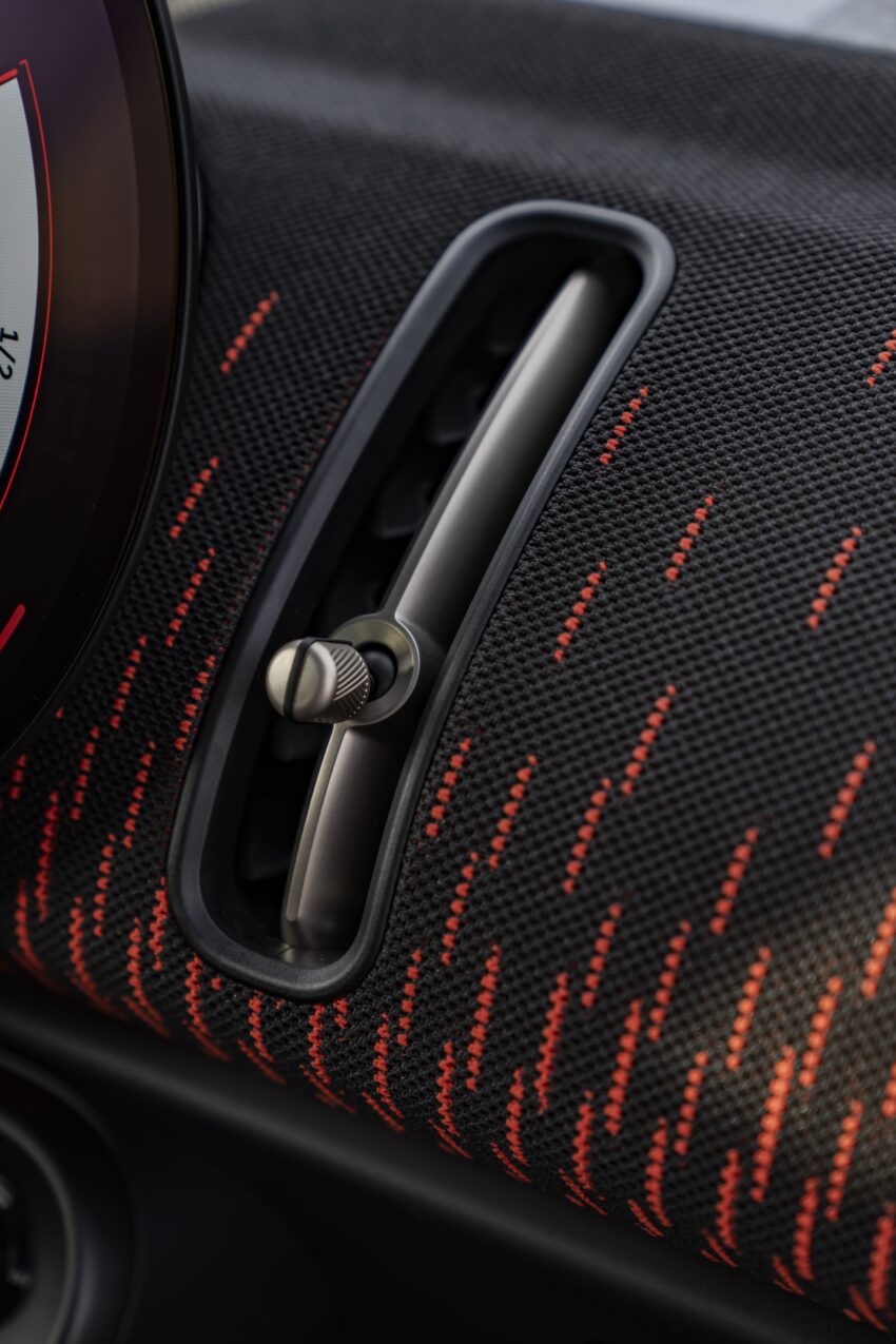 2024 MINI Countryman John Cooper Works 性能版大改款发布, 引擎经强化, 317匹马力, 5.4秒破百, 极速250km/h 239794