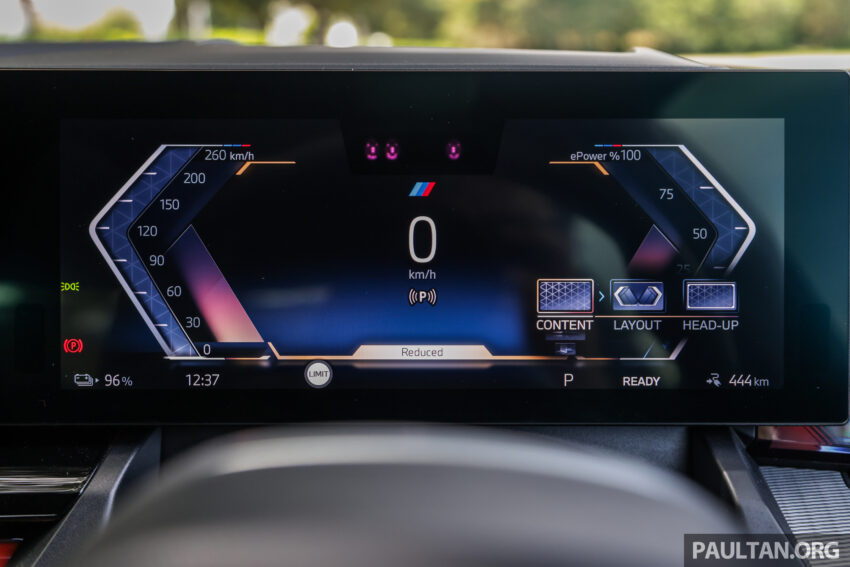 新车实拍: 2024 BMW i5 eDrive40, 单一等级售价42万, 6秒整破百, 极速193km/h, 续航里程582公里, 34分钟充电80% 242518