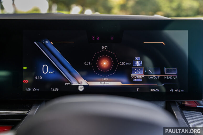 新车实拍: 2024 BMW i5 eDrive40, 单一等级售价42万, 6秒整破百, 极速193km/h, 续航里程582公里, 34分钟充电80% 242536