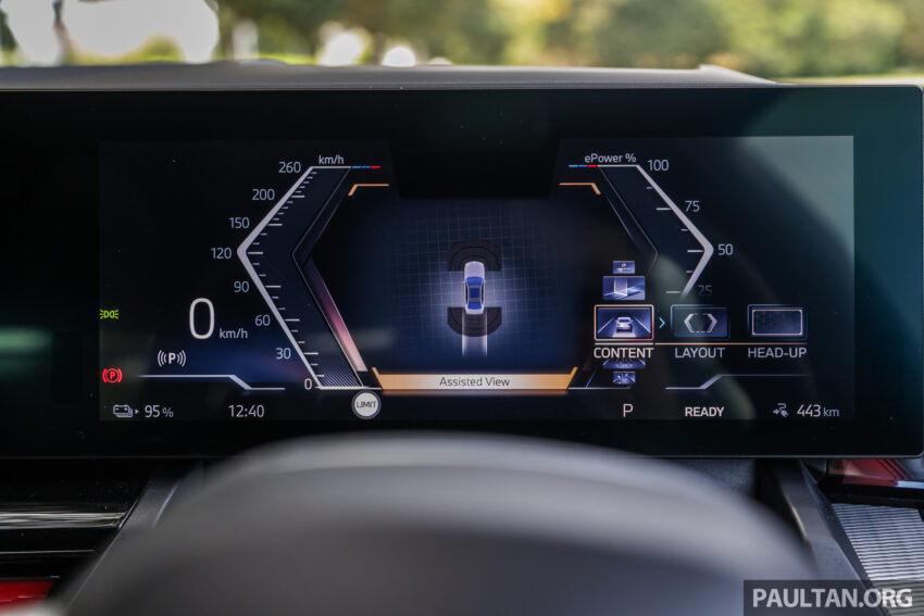 新车实拍: 2024 BMW i5 eDrive40, 单一等级售价42万, 6秒整破百, 极速193km/h, 续航里程582公里, 34分钟充电80% 242541