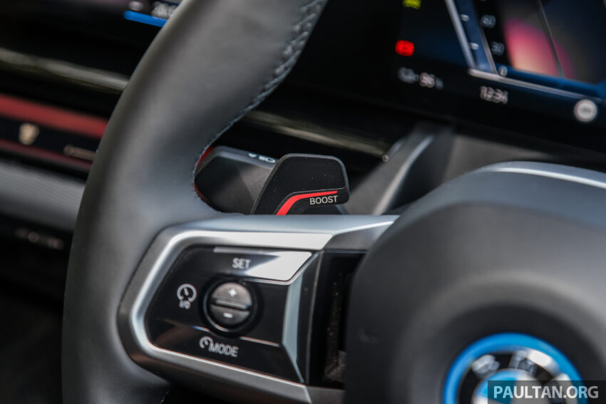 新车实拍: 2024 BMW i5 eDrive40, 单一等级售价42万, 6秒整破百, 极速193km/h, 续航里程582公里, 34分钟充电80% 242507
