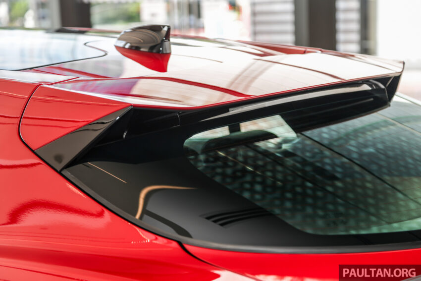 图集：2023 Jaguar I-Pace，搭载”Stealth”隐身外观套件 243069