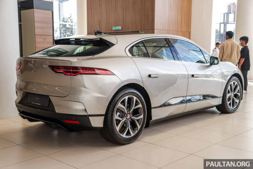 图集：2023 Jaguar I-Pace，搭载”Stealth”隐身外观套件 243075