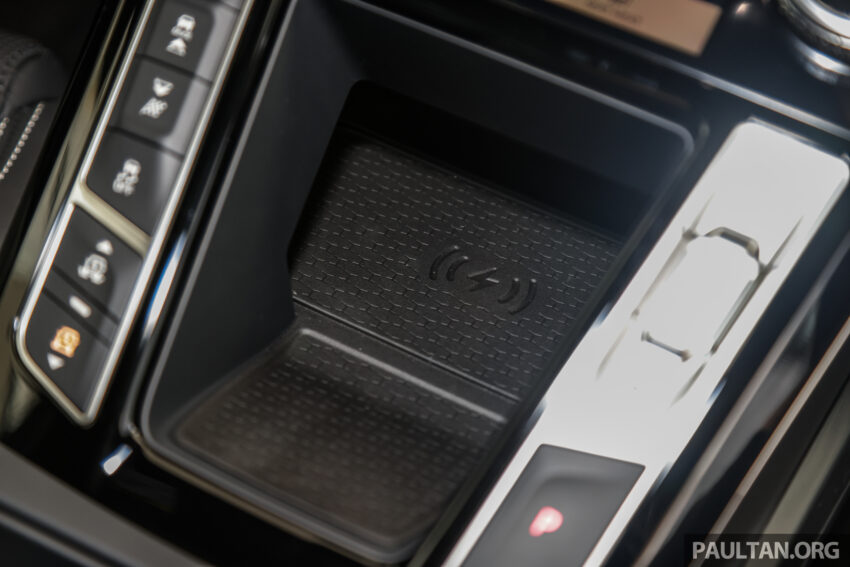 图集：2023 Jaguar I-Pace，搭载”Stealth”隐身外观套件 243065