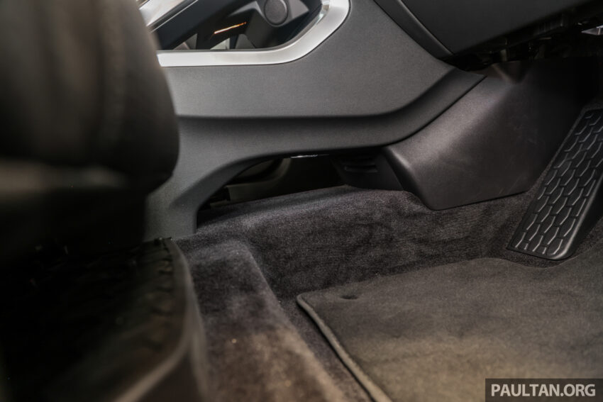 图集：2023 Jaguar I-Pace，搭载”Stealth”隐身外观套件 243006