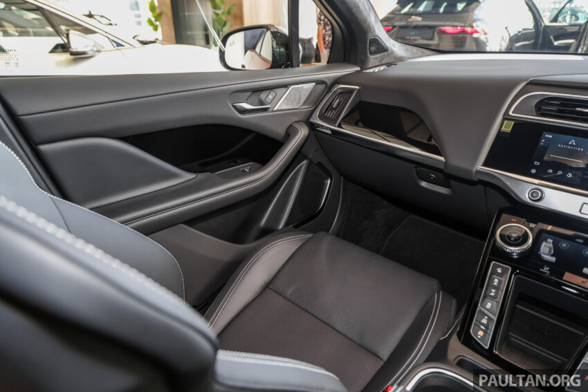 图集：2023 Jaguar I-Pace，搭载”Stealth”隐身外观套件 243014