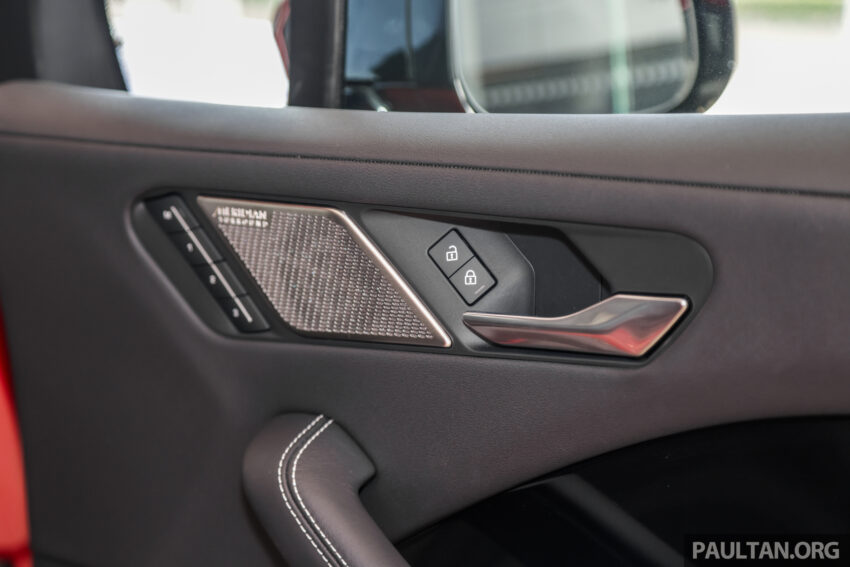 图集：2023 Jaguar I-Pace，搭载”Stealth”隐身外观套件 243017