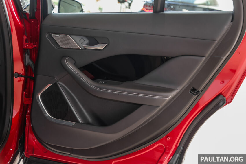 图集：2023 Jaguar I-Pace，搭载”Stealth”隐身外观套件 243028