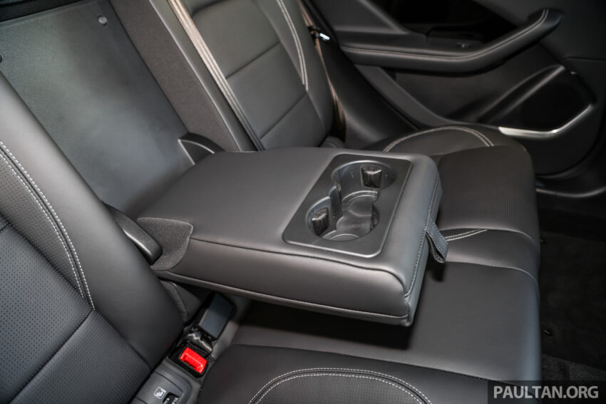图集：2023 Jaguar I-Pace，搭载”Stealth”隐身外观套件 242999