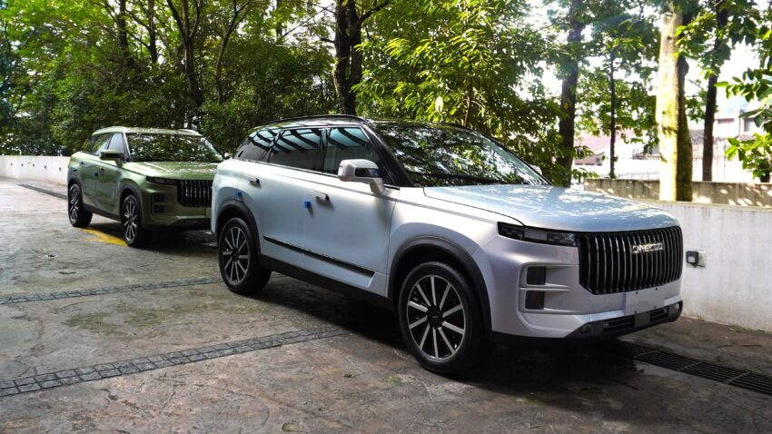 中国奇瑞 Chery 旗下子品牌 Jaecoo 正式进驻大马！两台右驾版 J7 AWD 现身本地路测被捕获；预料2024年面市 241647
