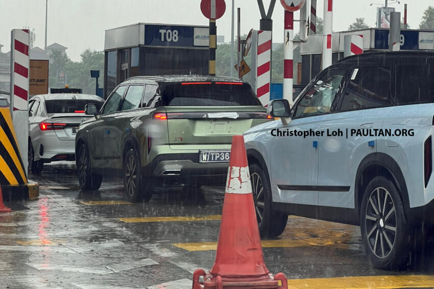 中国奇瑞 Chery 旗下子品牌 Jaecoo 正式进驻大马！两台右驾版 J7 AWD 现身本地路测被捕获；预料2024年面市 241638