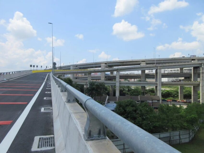SPE 高速大道已开始征收通车费，私家车收费率RM3.50 241881