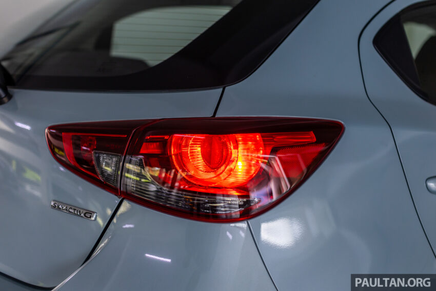 新车实拍: 2024 Mazda 2 1.5 High Sedan 与 Hatchback 小改款, 仅单一等级, 外观小改+配备小幅升级, 售价10.9万 243628