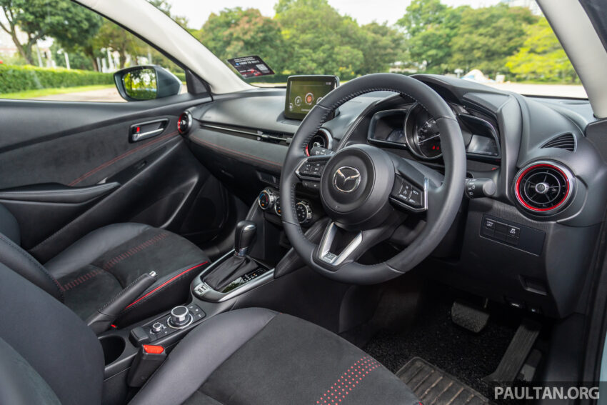 新车实拍: 2024 Mazda 2 1.5 High Sedan 与 Hatchback 小改款, 仅单一等级, 外观小改+配备小幅升级, 售价10.9万 243630