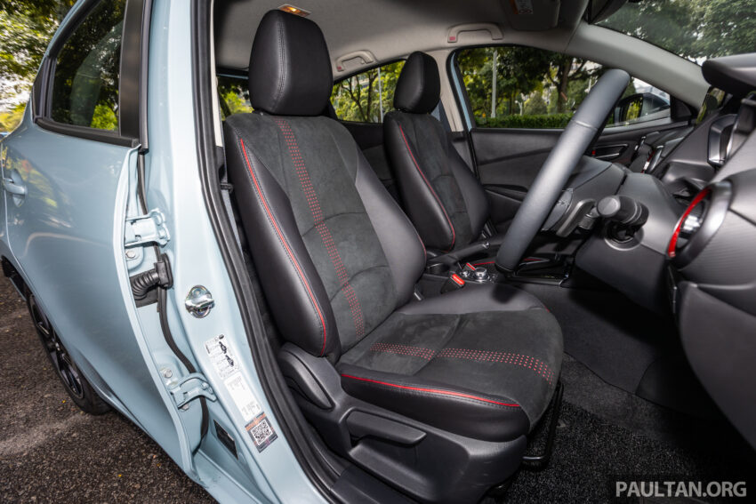 新车实拍: 2024 Mazda 2 1.5 High Sedan 与 Hatchback 小改款, 仅单一等级, 外观小改+配备小幅升级, 售价10.9万 243681