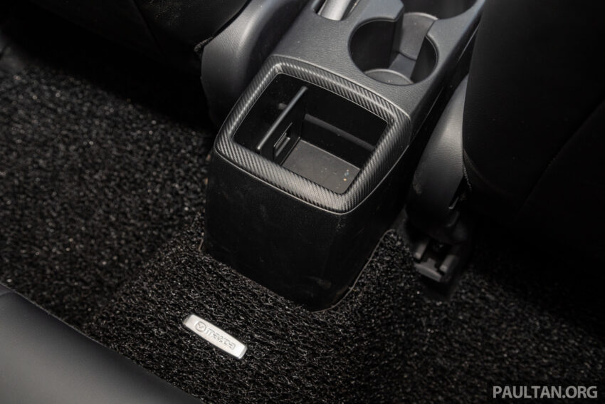 新车实拍: 2024 Mazda 2 1.5 High Sedan 与 Hatchback 小改款, 仅单一等级, 外观小改+配备小幅升级, 售价10.9万 243691