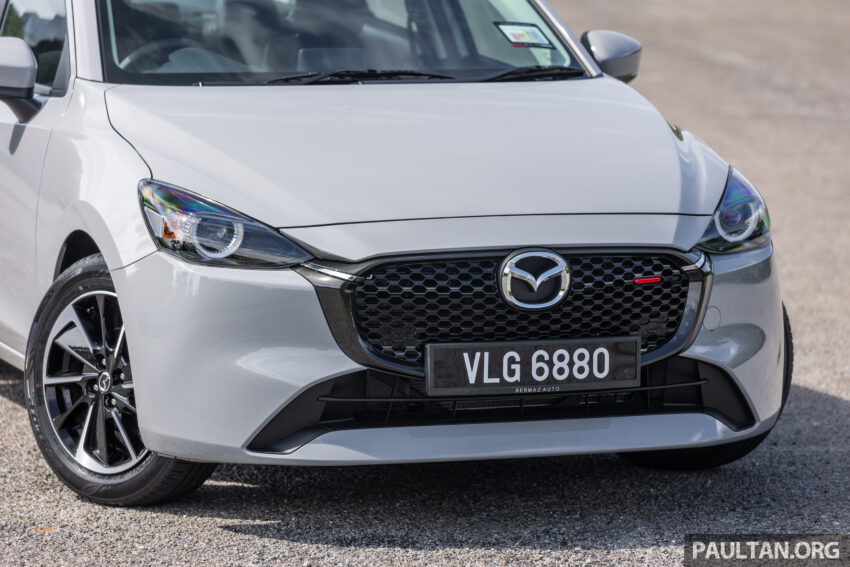 新车实拍: 2024 Mazda 2 1.5 High Sedan 与 Hatchback 小改款, 仅单一等级, 外观小改+配备小幅升级, 售价10.9万 243479