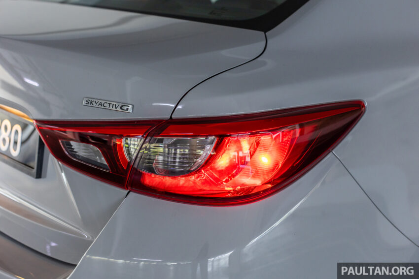 新车实拍: 2024 Mazda 2 1.5 High Sedan 与 Hatchback 小改款, 仅单一等级, 外观小改+配备小幅升级, 售价10.9万 243509