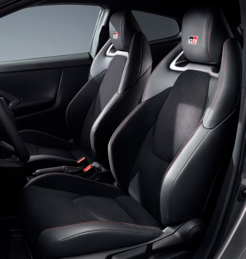 Toyota GR Yaris 小改款亮相东京改装车展, 新增自排变速箱选项, 动力更强劲、车体结构强化, 中控台更符合人体工学 244328