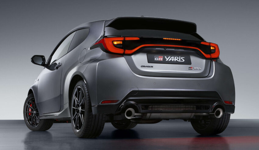 Toyota GR Yaris 小改款亮相东京改装车展, 新增自排变速箱选项, 动力更强劲、车体结构强化, 中控台更符合人体工学 244334