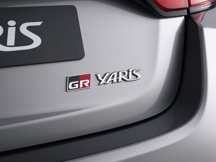 Toyota GR Yaris 小改款亮相东京改装车展, 新增自排变速箱选项, 动力更强劲、车体结构强化, 中控台更符合人体工学 244336