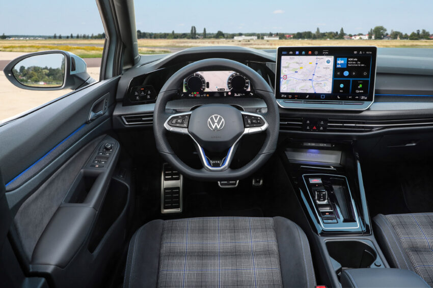 八代小改款 Volkswagen Golf MK8.5 全球首发, 方向盘听取意见改用回传统实体按键, GTI 与 GTE 版性能数据更强 245388