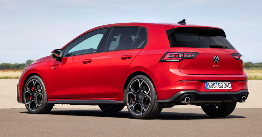 八代小改款 Volkswagen Golf MK8.5 全球首发, 方向盘听取意见改用回传统实体按键, GTI 与 GTE 版性能数据更强 245348