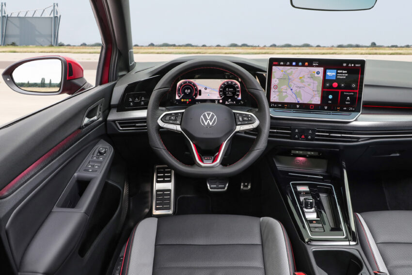 八代小改款 Volkswagen Golf MK8.5 全球首发, 方向盘听取意见改用回传统实体按键, GTI 与 GTE 版性能数据更强 245353
