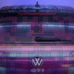 2025 Volkswagen Golf GTI 小改款伪装车亮相！搭全新大尺寸中控屏、重新采用实体按钮、语音助手集成 ChatGPT