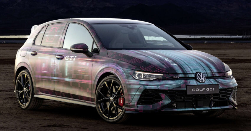 2025 Volkswagen Golf GTI 小改款伪装车亮相！搭全新大尺寸中控屏、重新采用实体按钮、语音助手集成 ChatGPT 244152