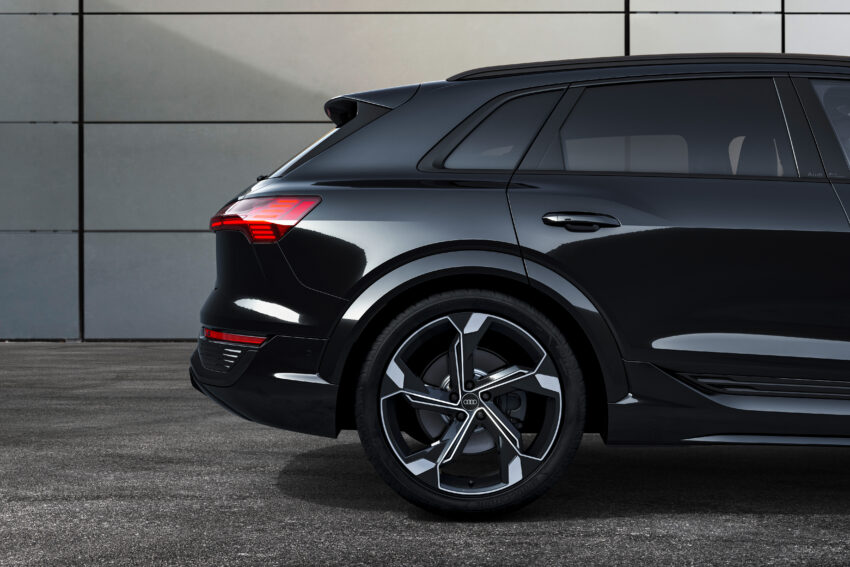 Audi SQ8 e-tron 与 SQ8 Sportback e-tron 纯电性能SUV本地发布, 续航最长471公里, 4.5秒破百, 价格从52万令吉起 244683