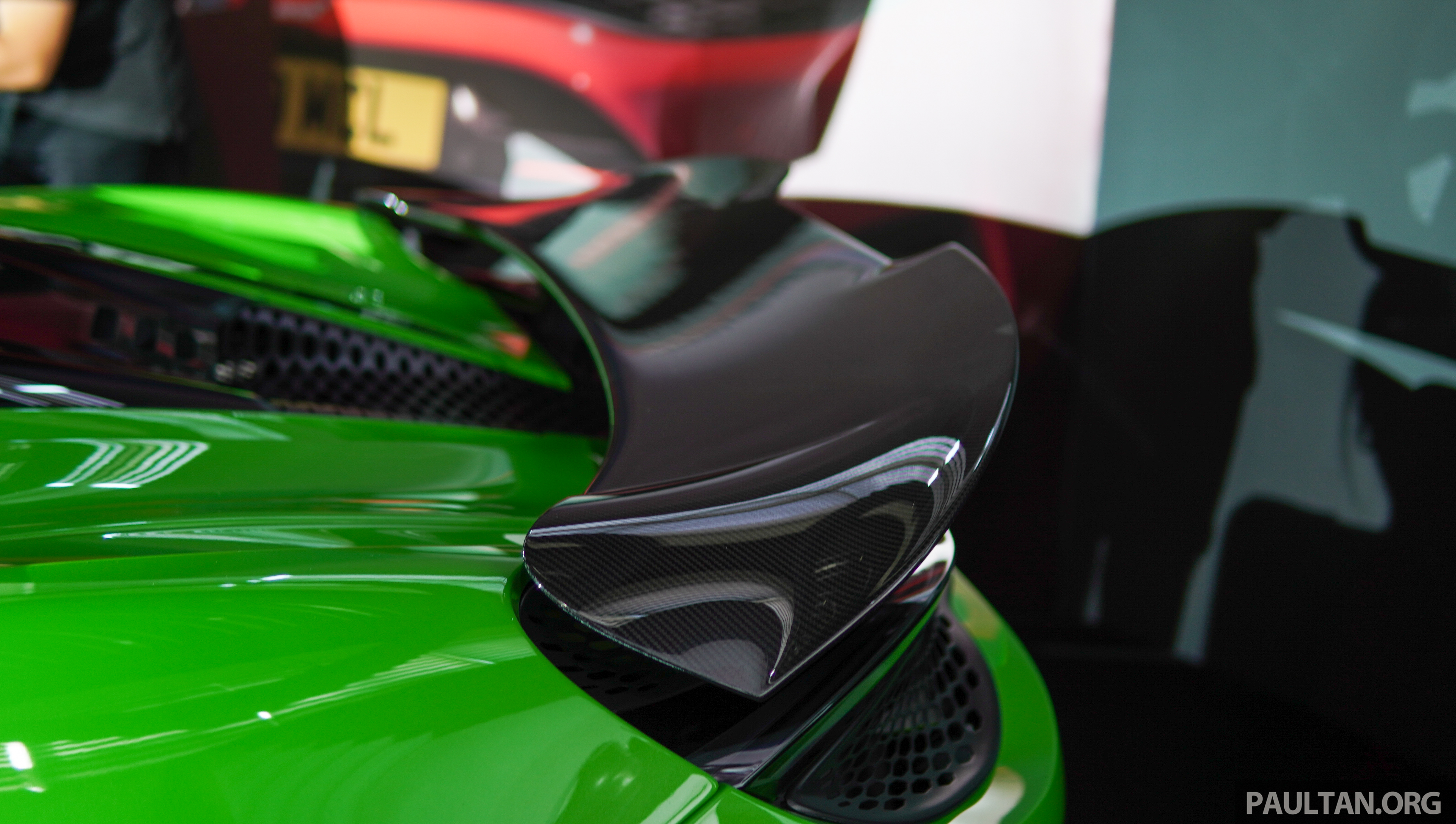英伦旗舰超跑，McLaren 750S 本地开卖！V8双涡轮引擎，可输出750 PS/800 Nm，2.8秒破百！税前售138万令吉起