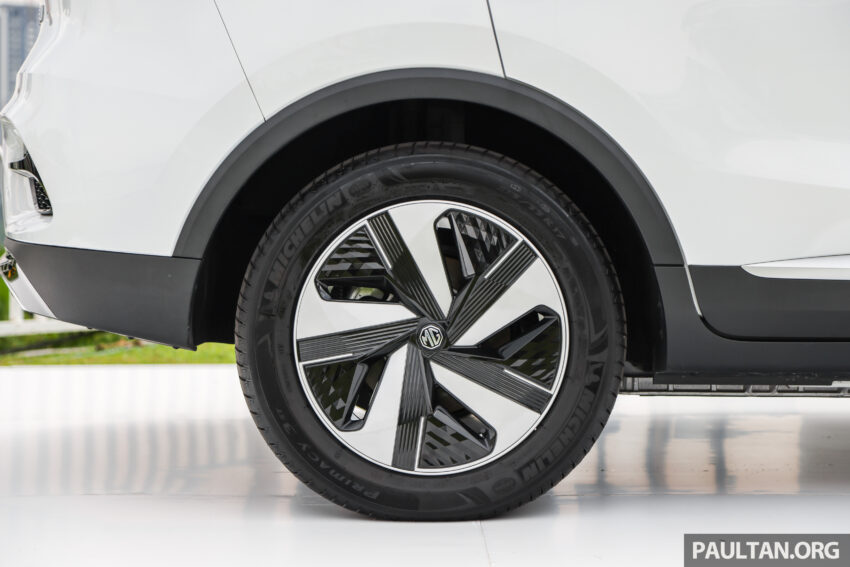 MG ZS EV 本地预览且开放新车预订, 纯电动跨界SUV, 8秒破百, 续航里程320公里, 54分钟充电至80%, 预估价RM129k 249018