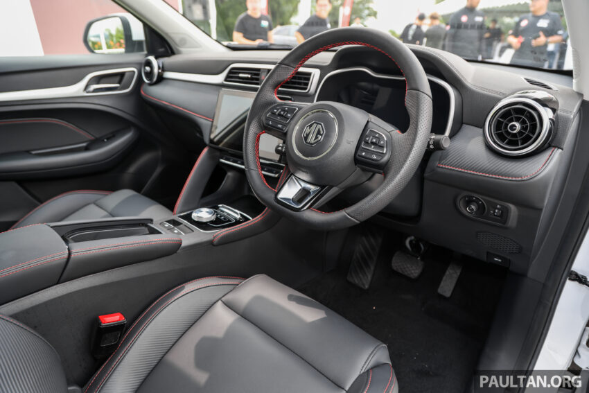 MG ZS EV 本地预览且开放新车预订, 纯电动跨界SUV, 8秒破百, 续航里程320公里, 54分钟充电至80%, 预估价RM129k 249029