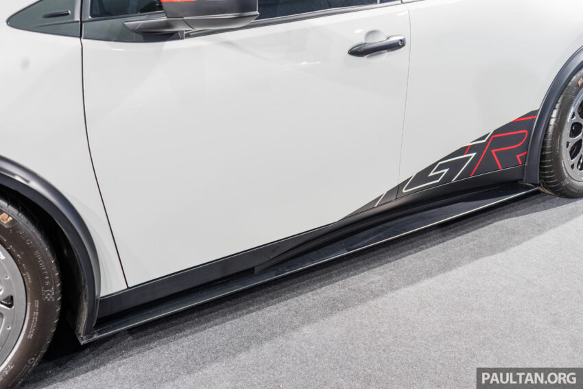 Toyota Prius 24h Le Mans Centennial GR Edition 本地亮相！第五代混动车，纪念勒芒24小时耐力赛100周年而生 248856