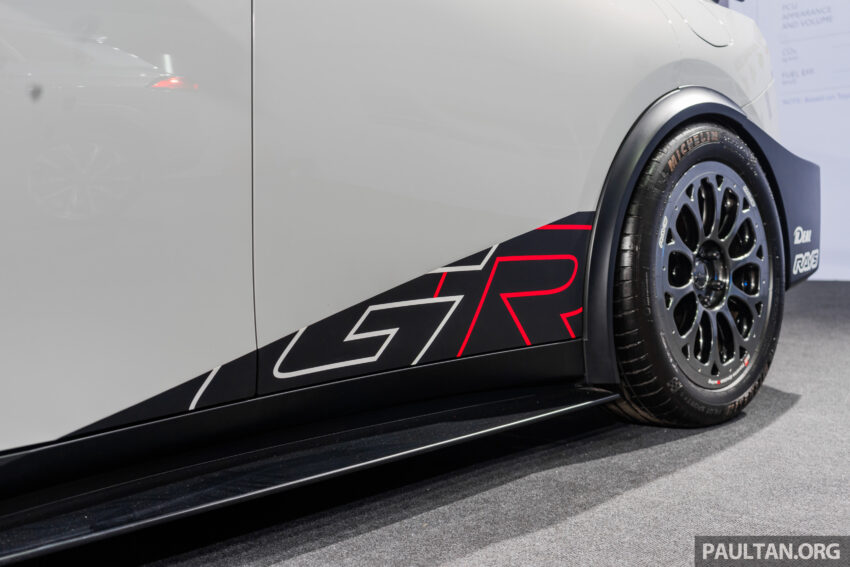 Toyota Prius 24h Le Mans Centennial GR Edition 本地亮相！第五代混动车，纪念勒芒24小时耐力赛100周年而生 248857