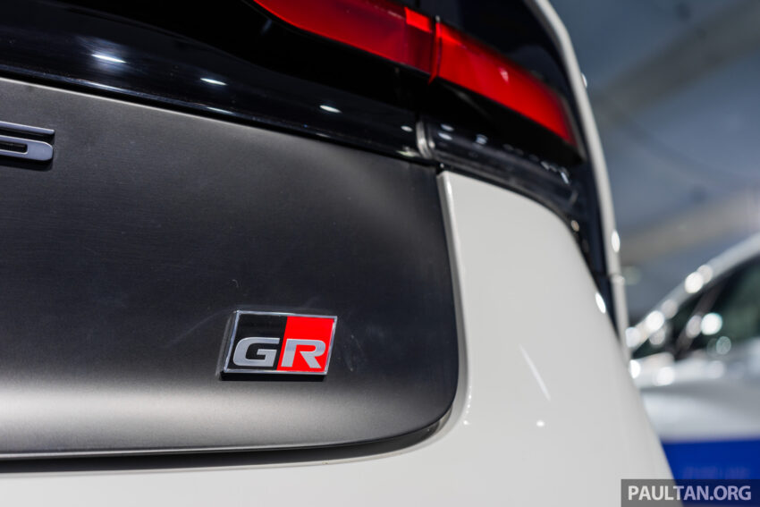 Toyota Prius 24h Le Mans Centennial GR Edition 本地亮相！第五代混动车，纪念勒芒24小时耐力赛100周年而生 248860