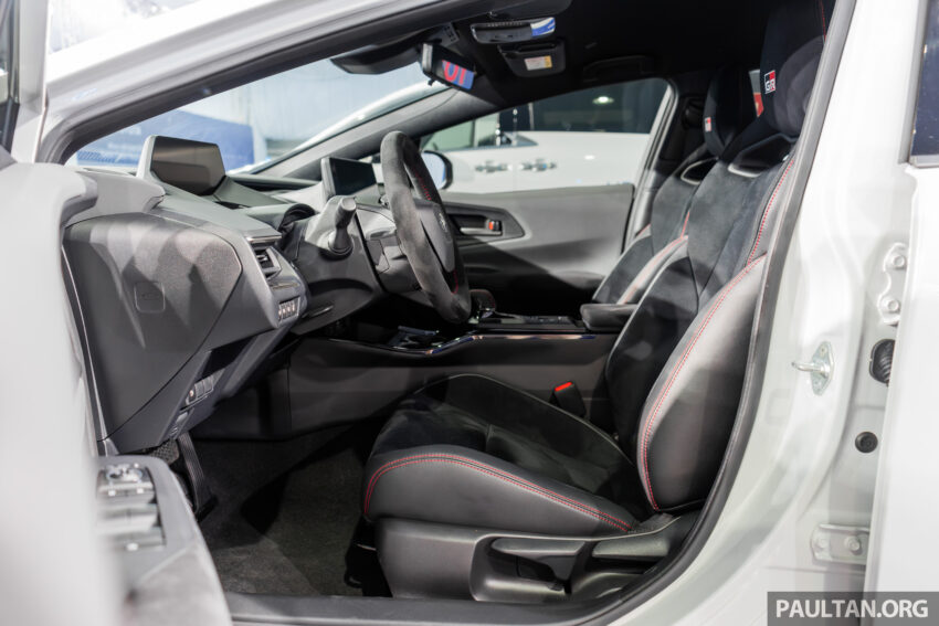 Toyota Prius 24h Le Mans Centennial GR Edition 本地亮相！第五代混动车，纪念勒芒24小时耐力赛100周年而生 248837