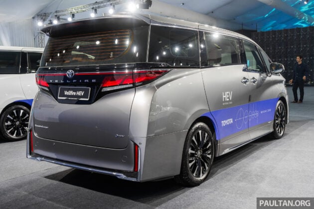 油电版 Toyota Alphard 与 Vellfire HEV 本地亮相, 或来马?